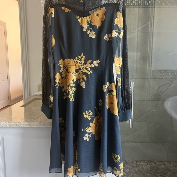 Sachin & Babi Velir Mock-Neck Floral-Print Georgette Dress w/ Lace - Picture 10 of 14